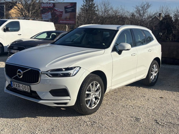 Volvo XC60 2.0 [D4] Momentum Pro Geartronic Mag...